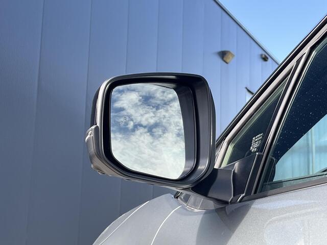 Toyota C-HR Executive AWD 77 kWh | Lichtgrijs leder | Nieuw op voorraad |