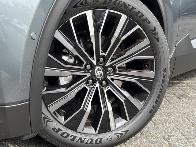 Toyota C-HR Executive AWD 77 kWh | Executive plus pack | Lichtgrijs interieur |