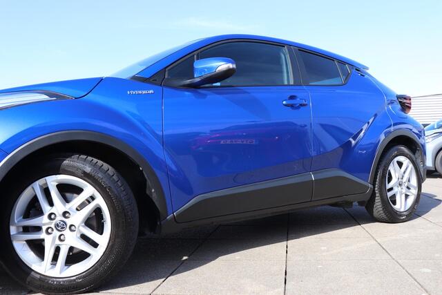 Toyota C-HR 1.8 Hybrid Dynamic Limited, Leder, Parkeersensoren, NAVI!