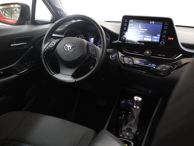 Toyota C-HR 2.0 Hybrid Style | Trekhaak | Navigatie | Apple Carplay/Android Auto | Parkeercamera | DAB | LED | Stoelverwarming | Cruise Control | Climate Control | JBL Audio |