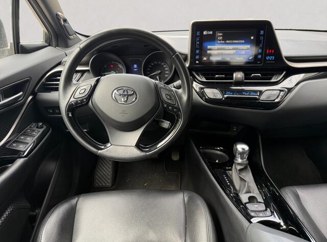 Toyota C-HR 1.8 Hybrid Style | Bi-tone | lederen bekleding
