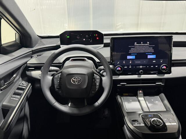Toyota C-HR First Edition 77 kWh | DIRECT UIT VOORRAAD LEVERBAAR | 2,5% Financial Lease | ¤2.000 INRUILPREMIE
