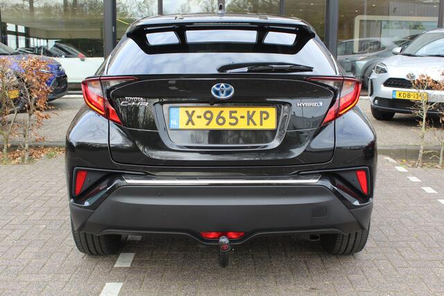 Toyota C-HR 1.8 Hybrid Dynamic | Rijklaar | Trekhaak | Apple/Android | Camera | Adap. Cruise | Clima | DAB+ | PDC | Blind Spot
