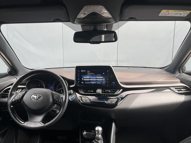 Toyota C-HR 1.8 Hybrid Executive | Winterset | 1e eigenaar | Dealeronderhouden |