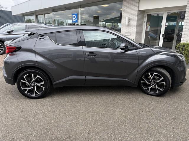 Toyota C-HR 1.8 Hybrid First Edition | JBL | Carplay + android | Blindspot |