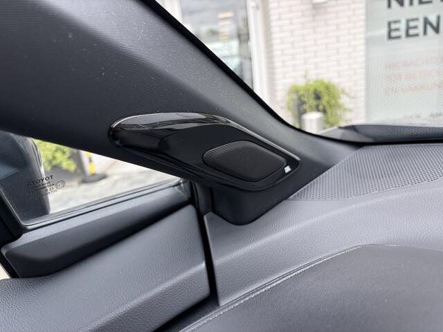 Toyota C-HR 1.8 Hybrid First Edition | JBL | Carplay + android | Blindspot |