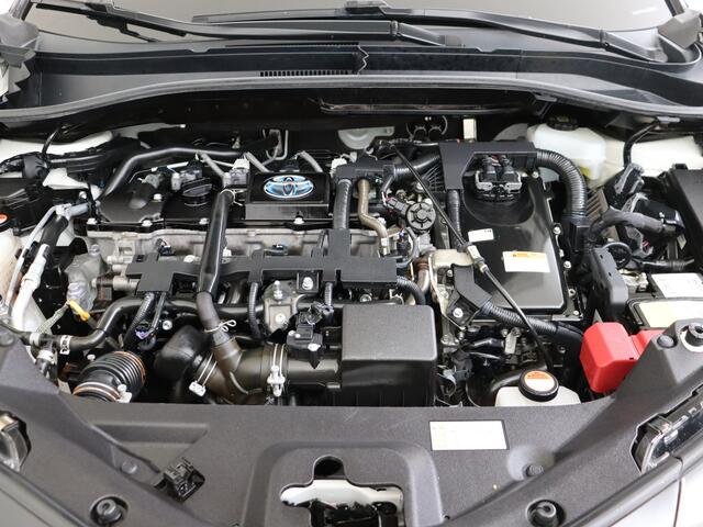 Toyota C-HR 1.8 Hybrid Bi-Tone Plus Trekhaak afneembaar | VOL LEDER | Dodehoekdetectie | JBL | Stoel/Stuurverwarming |