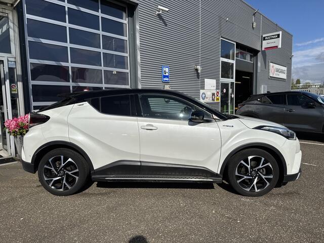 Toyota C-HR 1.8 Hybrid Bi-Tone Plus