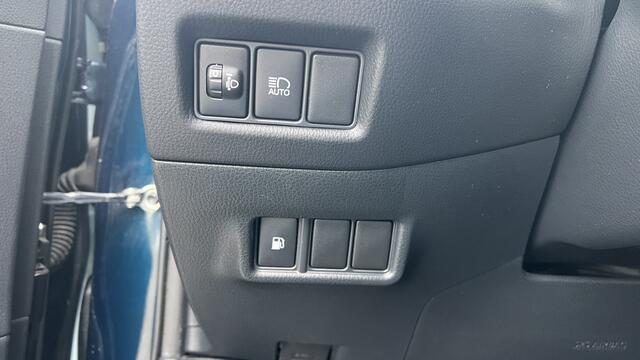 Toyota C-HR 1.8 Hybrid Advance HALF LEDER / BLINDSPOT / PDC