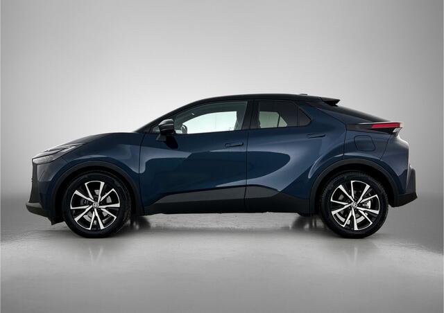 Toyota C-HR 1.8 Hybrid 140 First Edition | Groot Scherm | Elektrische achterklep | Bi-Tone |