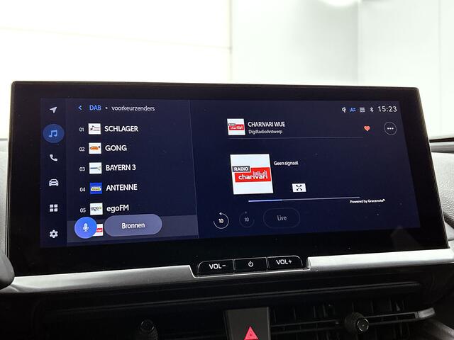 Toyota C-HR 1.8 Hybrid 140 First Edition | Groot Scherm | Elektrische achterklep | Bi-Tone |