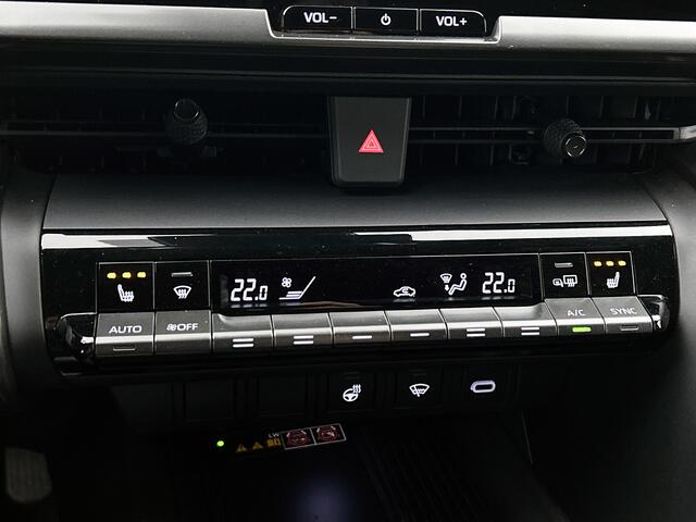 Toyota C-HR 1.8 Hybrid 140 First Edition | Groot Scherm | Elektrische achterklep | Bi-Tone |