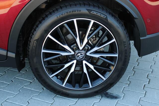 Toyota C-HR 1.8 Hybrid Style | Incl. 12 maanden garantie | Adaptieve cruise control | Lane assist | JBL audio | Afneembare trekhaak | Parkeercamera | Navigatie | Stoelverwarming |