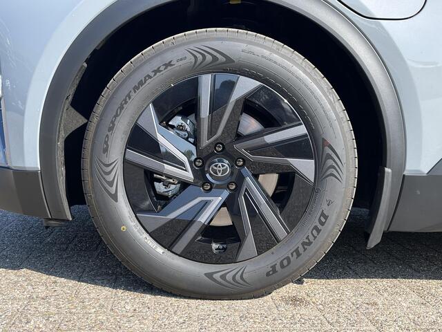 Toyota C-HR First Edition 77 kWh | Manhattan grey | Demonstratie auto |