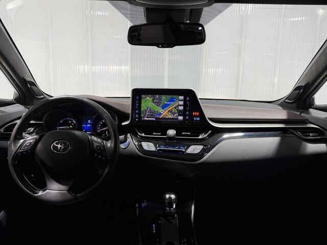 Toyota C-HR 1.8 Hybrid Premium | Afneembare trekhaak | Dealer onderhouden |