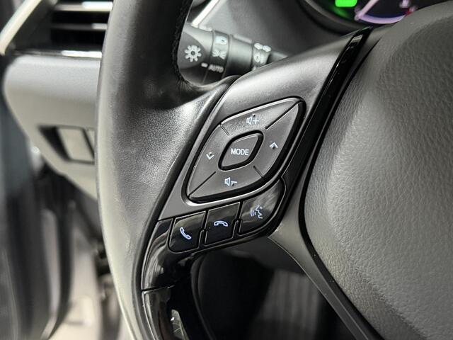 Toyota C-HR 1.8 Hybrid Premium | Afneembare trekhaak | Dealer onderhouden |