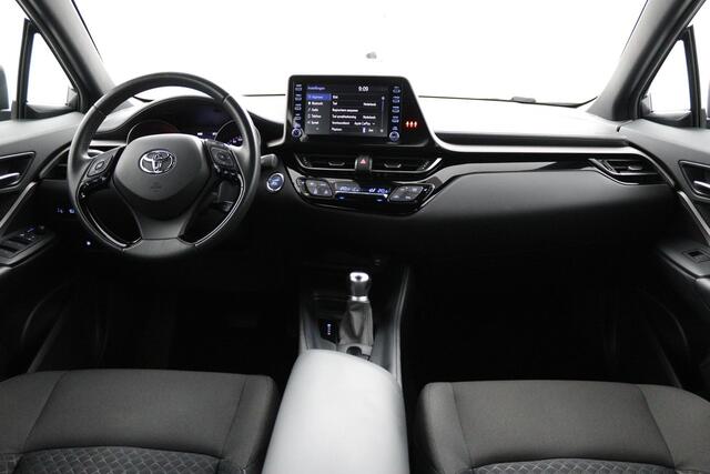 Toyota C-HR 1.8 Hybrid Business Plus | Stoelverwarming | Parkeersensoren | Cruise control |