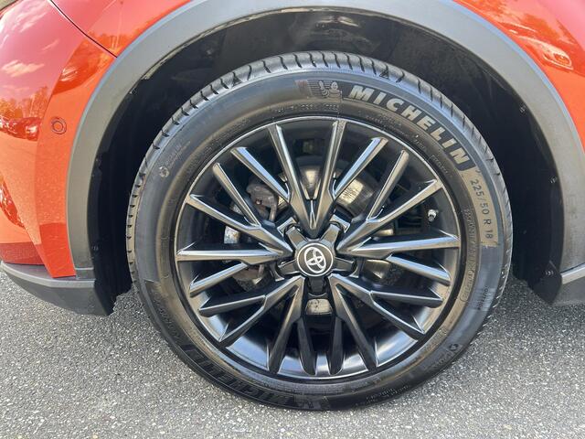 Toyota C-HR 2.0 Hybrid Launch Edition