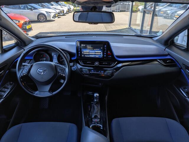 Toyota C-HR 1.8 Hybrid Bi-Tone | Stoelverw. | Dodehoek | Camera | ACC | Keyless | LED-pakket