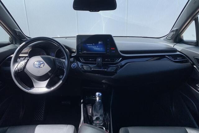 Toyota C-HR 1.8 Hybrid Bi-Tone