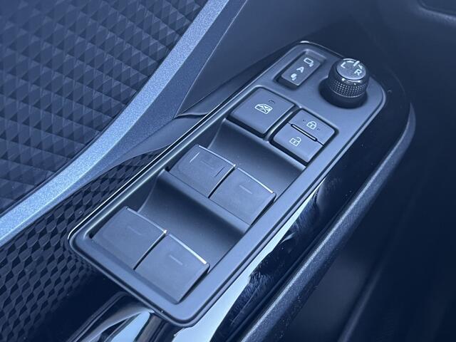 Toyota C-HR 2.0 Hybrid Dynamic | Stoel/stuur verw | Camera