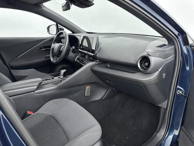 Toyota C-HR 1.8 Hybrid 140 Dynamic | NL-Auto | Dealeronderhouden | 1E Eig |