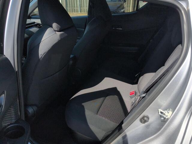 Toyota C-HR 1.8 Hybrid Executive | Navigatie | Apple CarPlay/Android auto | Achteruitrijcamera | Stoel en stuurverwarming