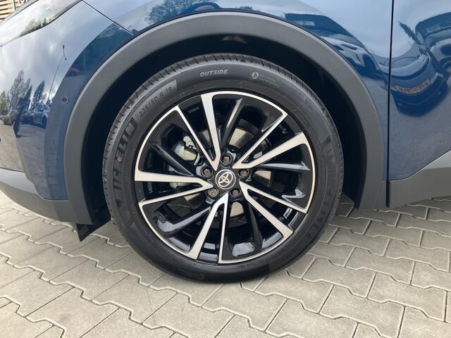 Toyota C-HR 1.8 Hybrid 140 Executive | Panodak | JBL | 360 Camera