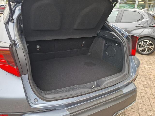 Toyota C-HR 2.0 Hybrid Business Plus 180 pk