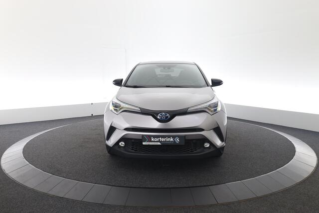 Toyota C-HR 1.8 Hybrid Bi-Tone | Trekhaak | Lederen bekleding