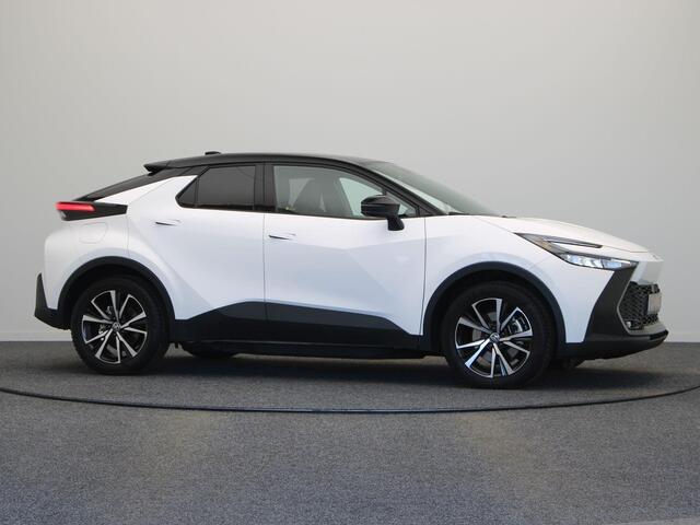 Toyota C-HR 2.0 Plug-in Hybrid 220 First Edition | Stoel- en stuurwielverwarming | Voorruitverwarming | Keyless Entry | All Season Banden |