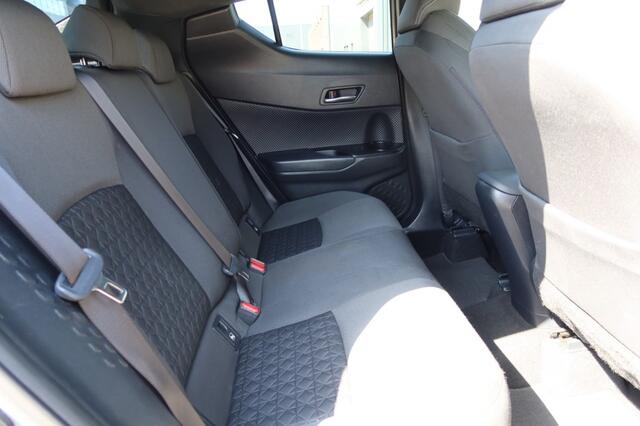 Toyota C-HR 2.0 HYBRID EXECUTIVE, APPLE CARPLAY, CAMERA ENZ...