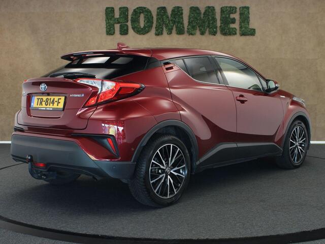 Toyota C-HR 1.8 Hybrid Dynamic - ORIGINEEL NEDERLANDSE AUTO - AFNEEMBARE TREKHAAK - 725KG GEREMD TREKGEWICHT - PARKEERSENSOREN VOOR EN ACHTER - NAVIGATIE - DODEHOEK DETECTIE - HOMMEL ONDERHOUDEN - STOELVERWARMING - JBL GELUIDSINSTALLATIE