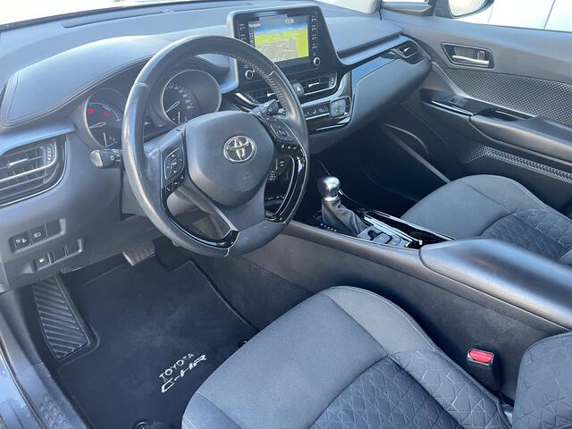 Toyota C-HR 1.8 Hybrid Dynamic NL Auto Parkeersensoren Navi Carplay adpt Cruise