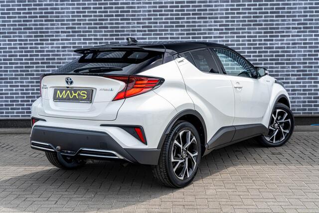 Toyota C-HR 2.0 Hybrid Executive Trekhaak | Achteruitrijcamera | Stuurwiel Verwarming | Verwarmde Voorstoelen | Cruise Control | Dodehoek Assistentie | Lane Assist |