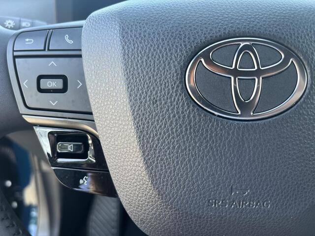 Toyota C-HR 1.8 Hybrid 140 Dynamic | Navigatie | Parkeersensoren | Carplay | Adaptive cruise control |