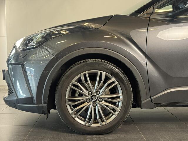 Toyota C-HR 1.8 Hybrid Executive | Trekhaak | Stoel/Stuurverwarming | BSM |