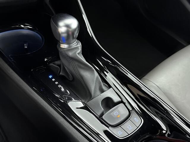 Toyota C-HR 1.8 Hybrid Executive Limited | Blind Spot | Parkeersensoren | Stuur-Stoelverwarming | Onderweg-naar-dealer