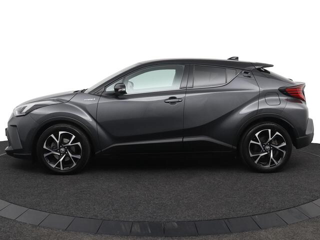 Toyota C-HR 2.0 Hybrid First Edition | Stoelverwarming | Keyless | Parkeersensoren | Dodehoek herkenning |