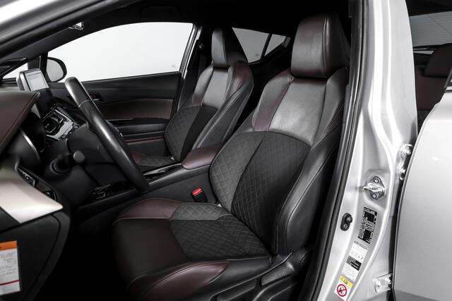 Toyota C-HR 1.2 116 PK Premium Orig. NL | Adapt. Cruise | Stoel-+Stuurverw. | Afn. Trekhaak | PDC | Camera | NAV | JBL | ECC | LM 18" |