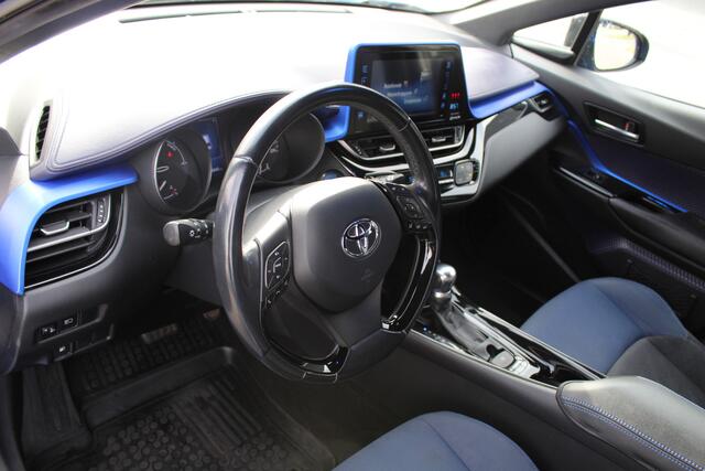 Toyota C-HR 1.8 Hybrid Bi-Tone Dynamic Sport | Camera | Trekhaak