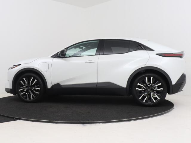 Toyota C-HR First Edition 77 kWh ¤3.000,- inruilpremie