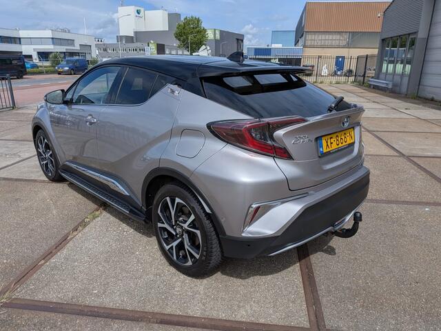 Toyota C-HR 1.8 Hybrid Style 1 ste eig / dealerond