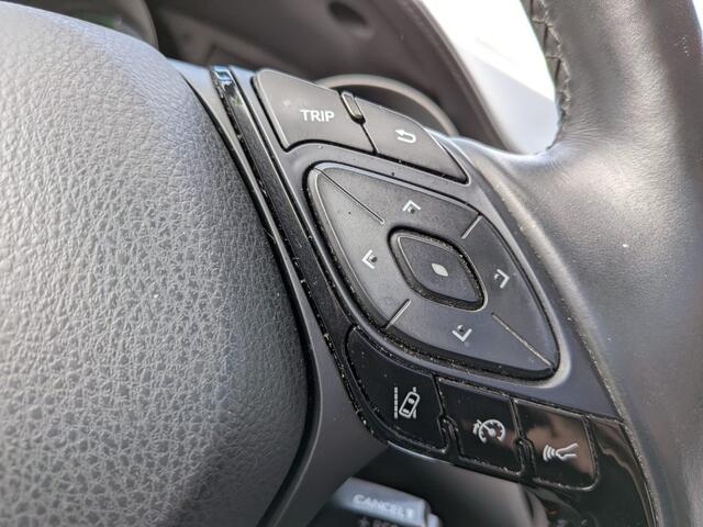 Toyota C-HR 1.8 Hybrid Style 1 ste eig / dealerond
