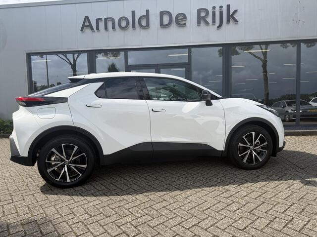 Toyota C-HR 2.0 Plug-in Hybrid 220 Dynamic