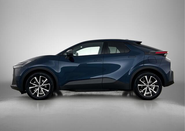 Toyota C-HR 2.0 Plug-in Hybrid 220 First Edition Parkeersensoren V+A | Stuur-Stoelverwarming | Dode Hoek Detectie | Onderweg-naar-dealer