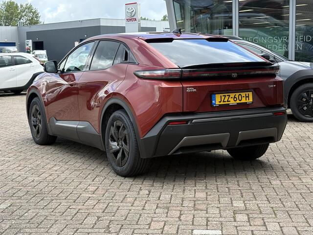 Toyota C-HR First Edition 77 kWh