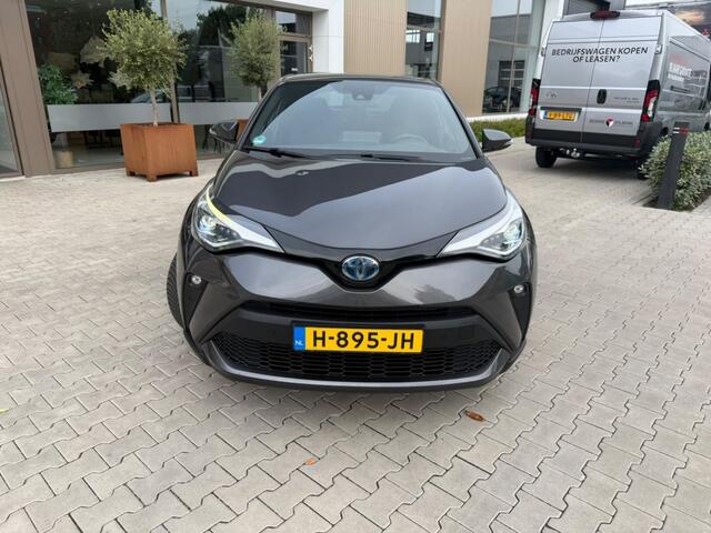 Toyota C-HR 2.0 Hybrid First Edition | Trekhaak | Blindspot | All Seasons