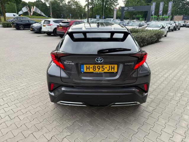 Toyota C-HR 2.0 Hybrid First Edition | Trekhaak | Blindspot | All Seasons