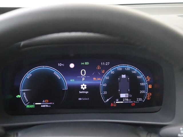 Toyota C-HR 1.8 Hybrid 140 First Edition Navigatie | Climate Control | Camera en Parkeer hulp | Lichtmetalen Velgen |